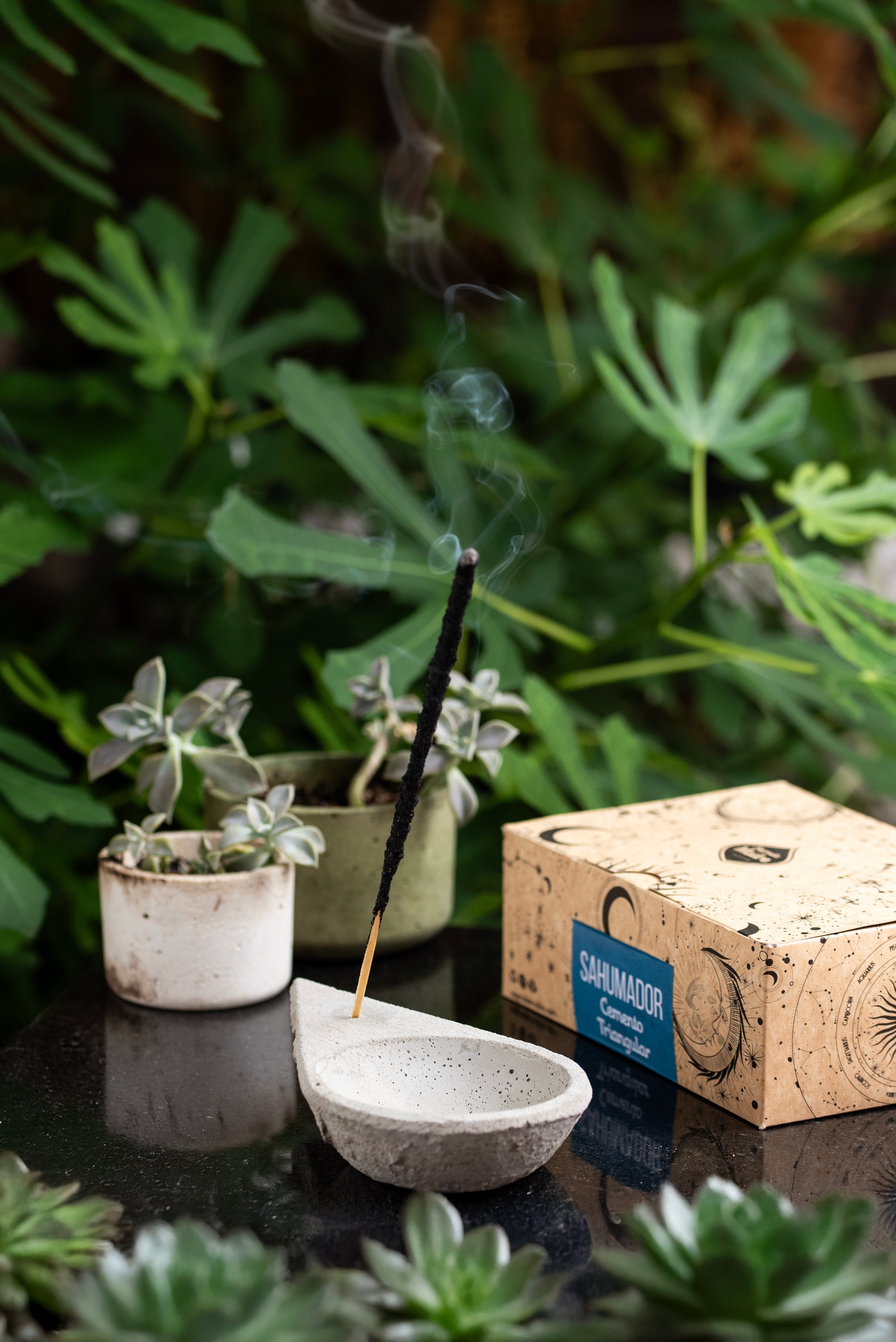 Sahumador de Cemento Chico